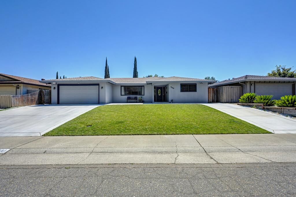 Property Photo: 9700 Mira Del Rio Drive CA 95827
