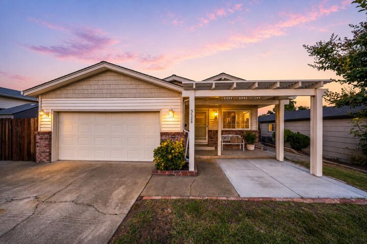 Property Photo:  5528 Hesper Way  CA 95608 