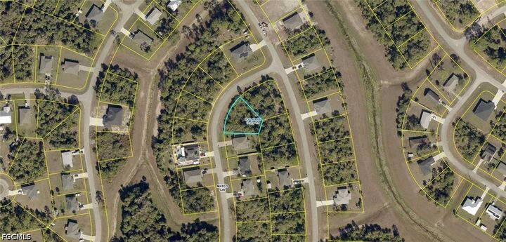 Property Photo:  5018 Mateo Circle  FL 33935 