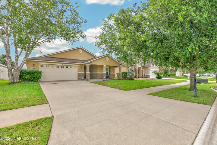 Property Photo:  1513 Lantern Light Trail  FL 32068 