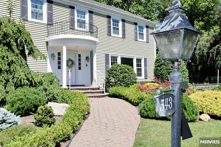 Property Photo:  543 Hague Court  NJ 07649 