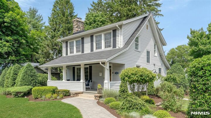 Property Photo: 84 S Central Avenue NJ 07446