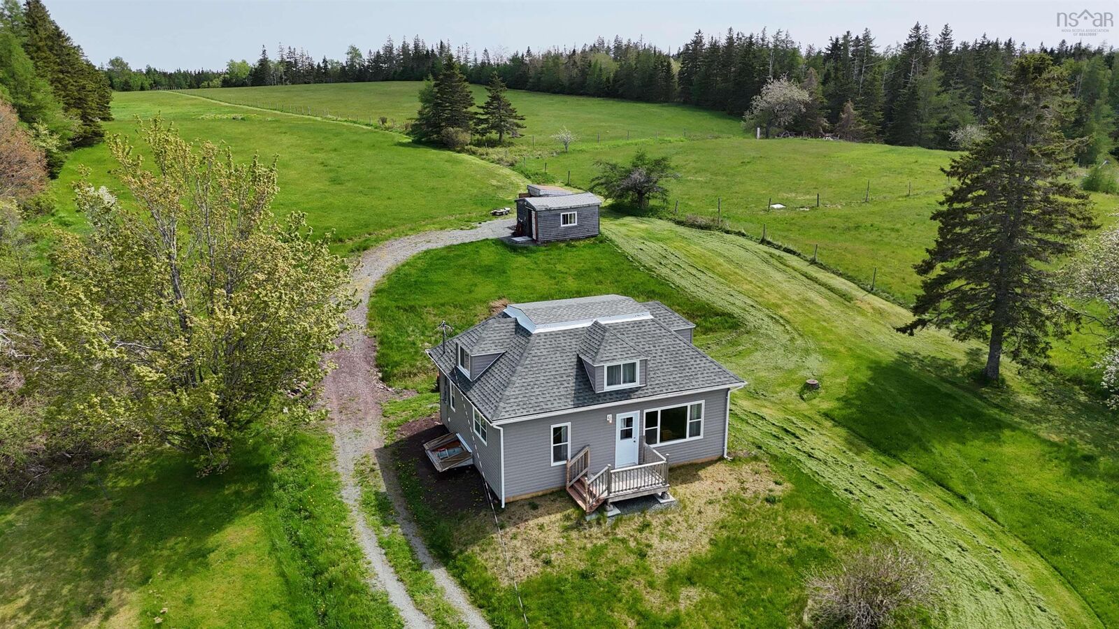 Property Photo: 50 Riverview Drive NS B0E 2X0