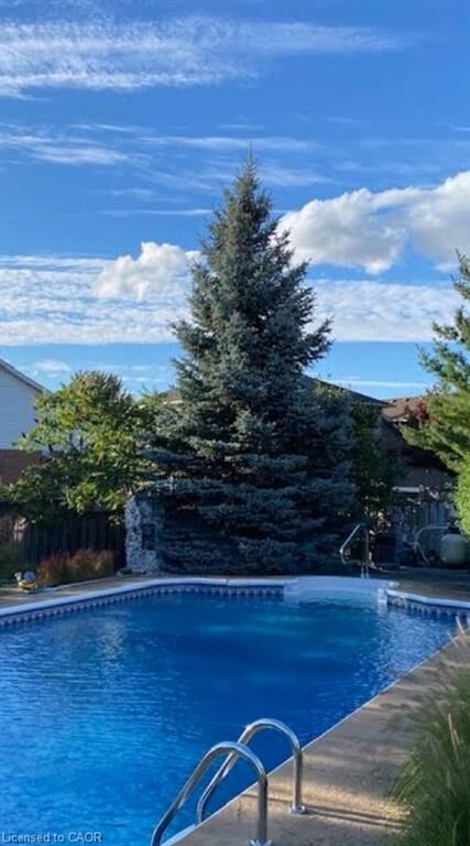 Property Photo: 84 Jamieson Drive ON N3W 2M4
