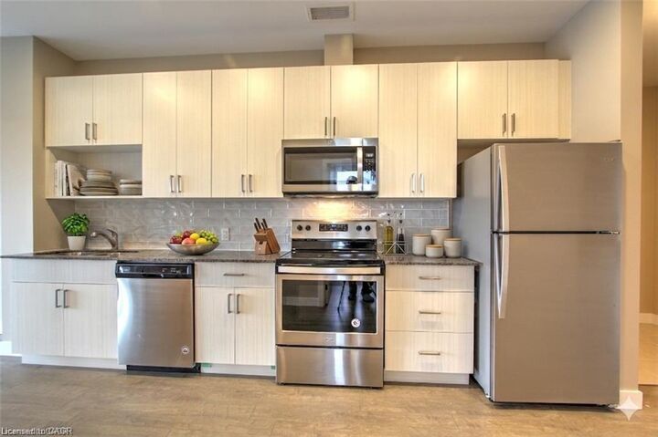 Property Photo:  100 Garment Street 702  ON N2G 0C3 