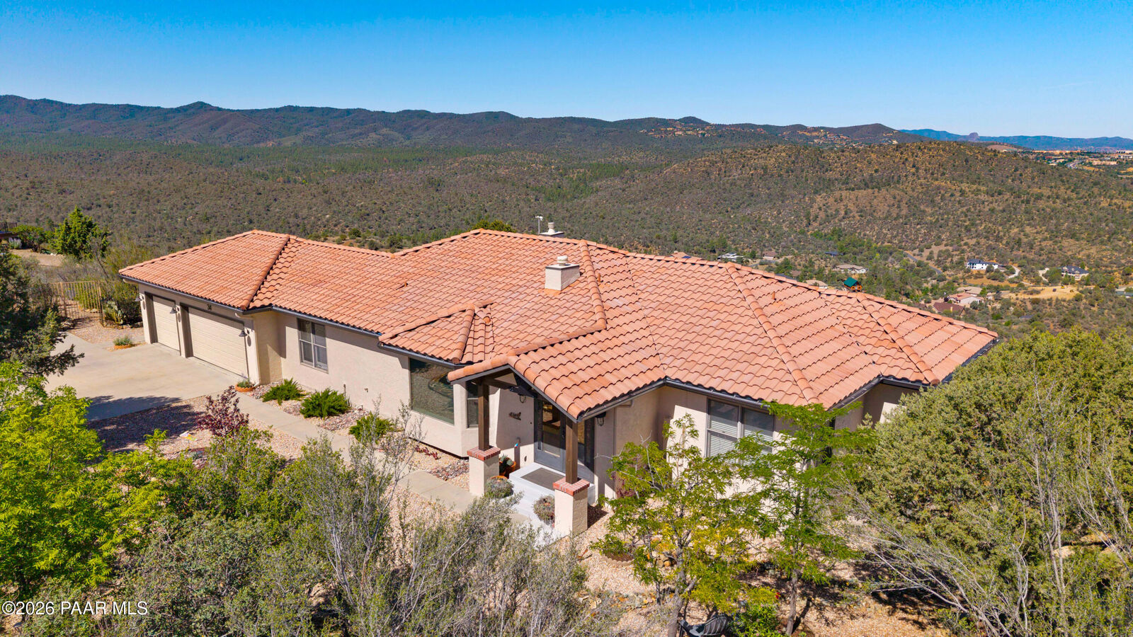 Property Photo:  34 N French Place  AZ 86303 