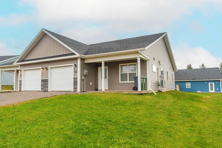33 Aidan Street — photo 1
