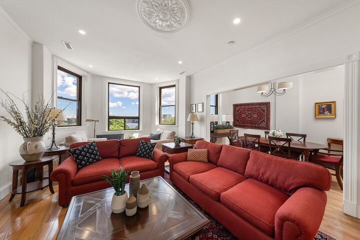Property Photo:  31 Bay State Rd 4  MA 02215 