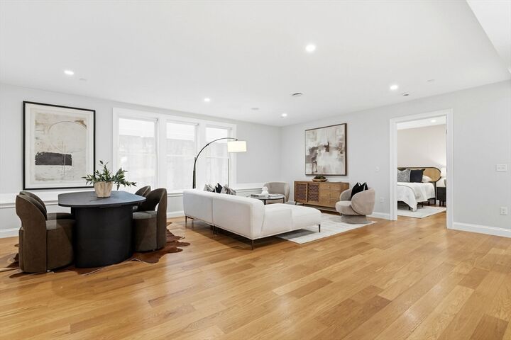 Property Photo:  40 Westmoreland Street 5  MA 02124 
