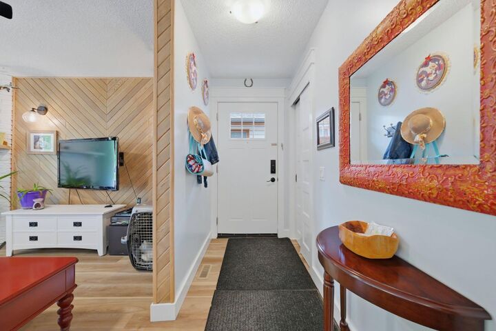 Property Photo: 3016 Cedar Ridge Drive SW AB T2S 1X6