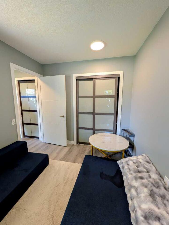 Property Photo: 2851 Dovely Park SE AB T2B 3G9