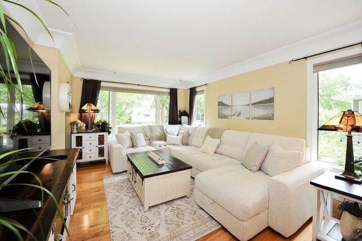 Property Photo:  4710 47 Street  AB T4V 1J5 