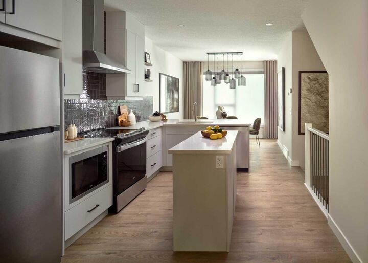 Property Photo:  5750 Dene Way 28  AB T3T 0E7 