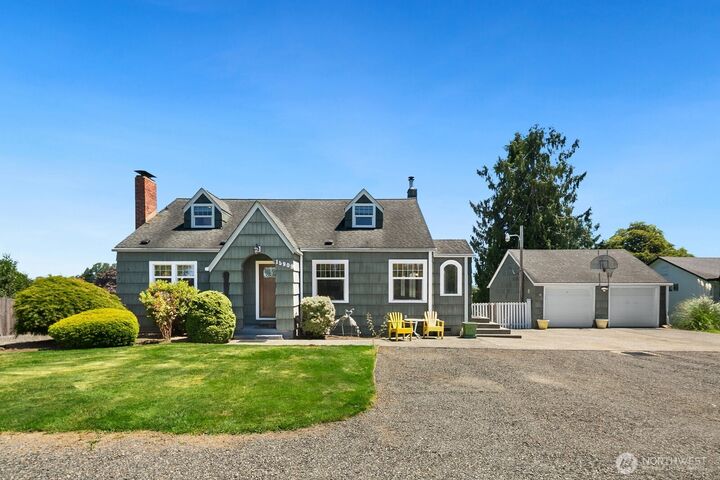 Property Photo: 15909 19th Avenue NE WA 98223