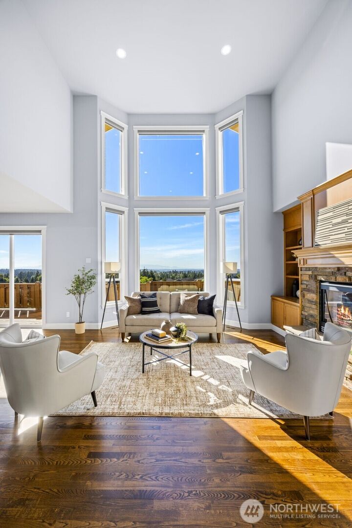 Property Photo: 16717 168th Terrace SE WA 98058