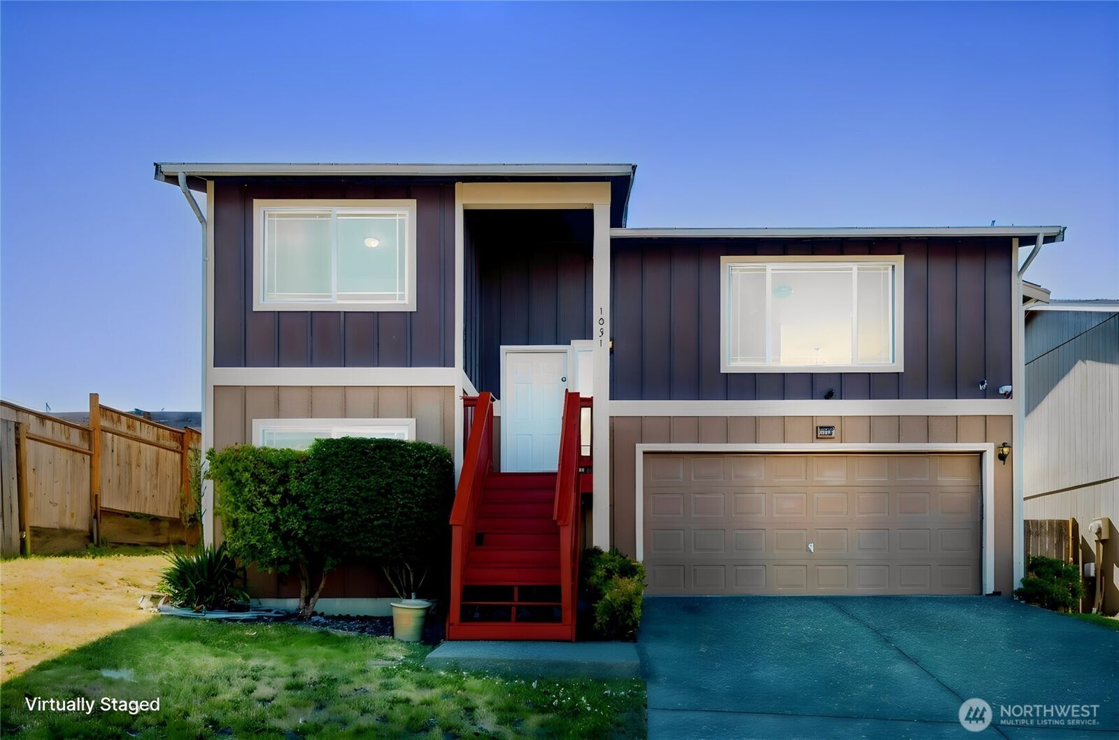 Property Photo: 1031 E 43rd Street Ct WA 98404