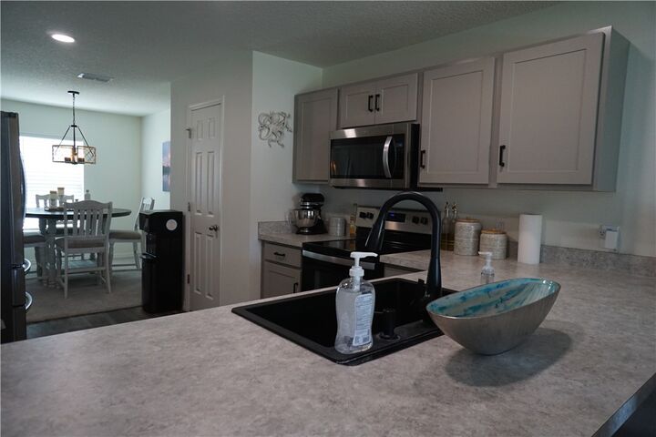 Property Photo: 1014 Hammacher Avenue SW FL 32908