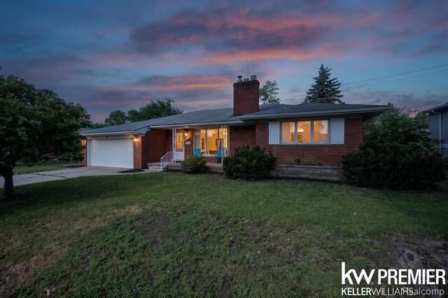 Property Photo:  25734 Graceland Circle  MI 48125 
