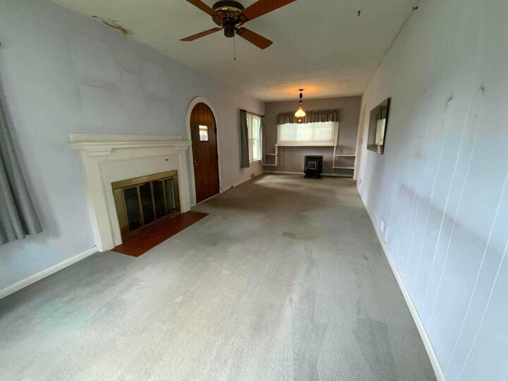 Property Photo:  820 Cornelia Street  WI 53545 