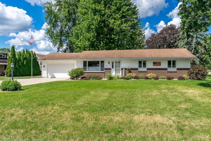 Property Photo: 3120 Park Avenue WI 53511