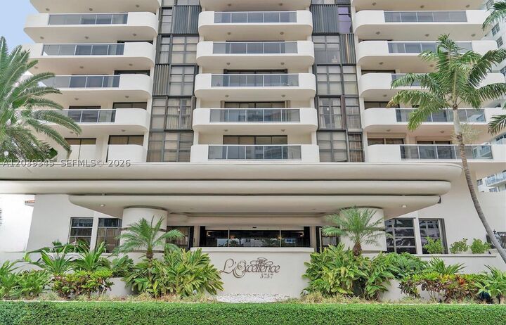 Property Photo:  5757 Collins Ave 702  FL 33140 