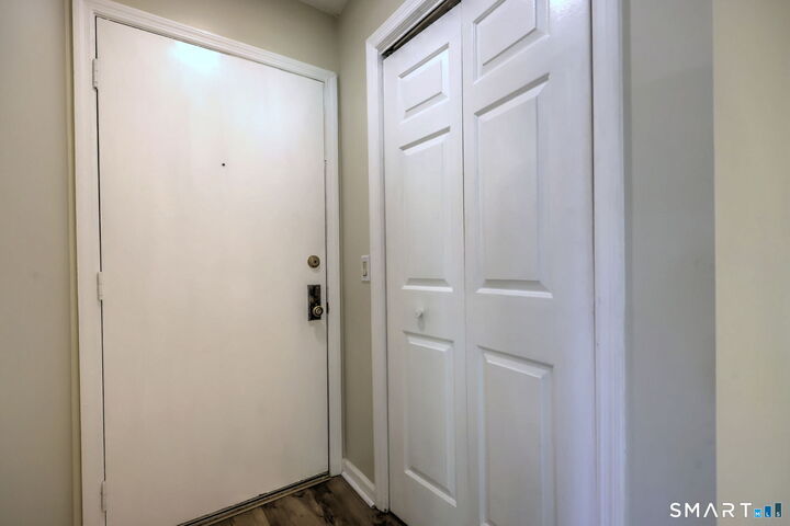 Property Photo: 900 Mix Avenue 79 CT 06514