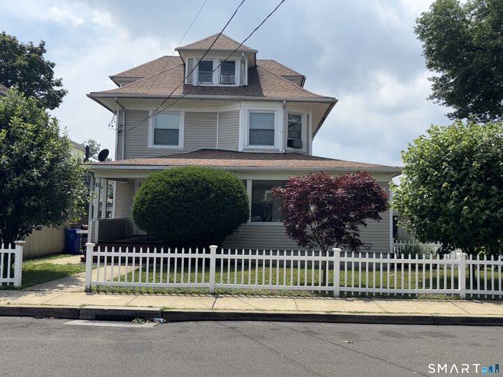 Property Photo: 15 Edlie Avenue CT 06855
