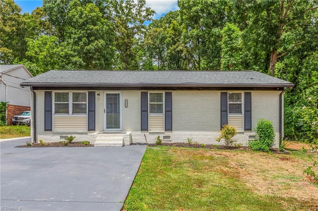 Property Photo:  7235 Lalanda Drive  NC 27023 