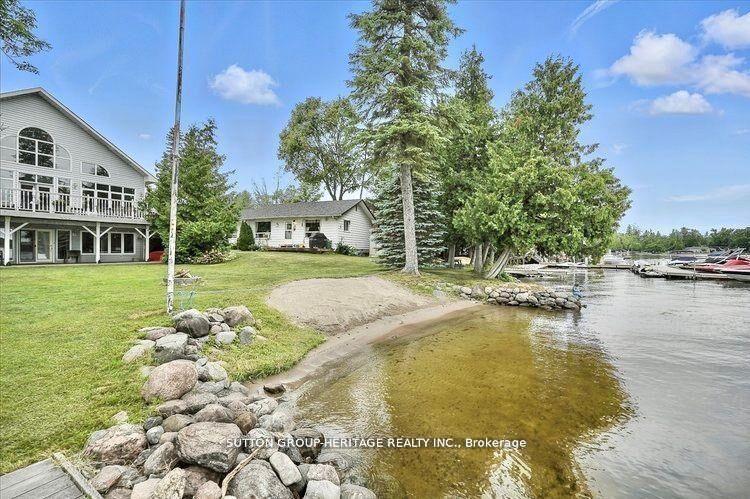 Property Photo: 400 Front Street W ON K0M 1A0