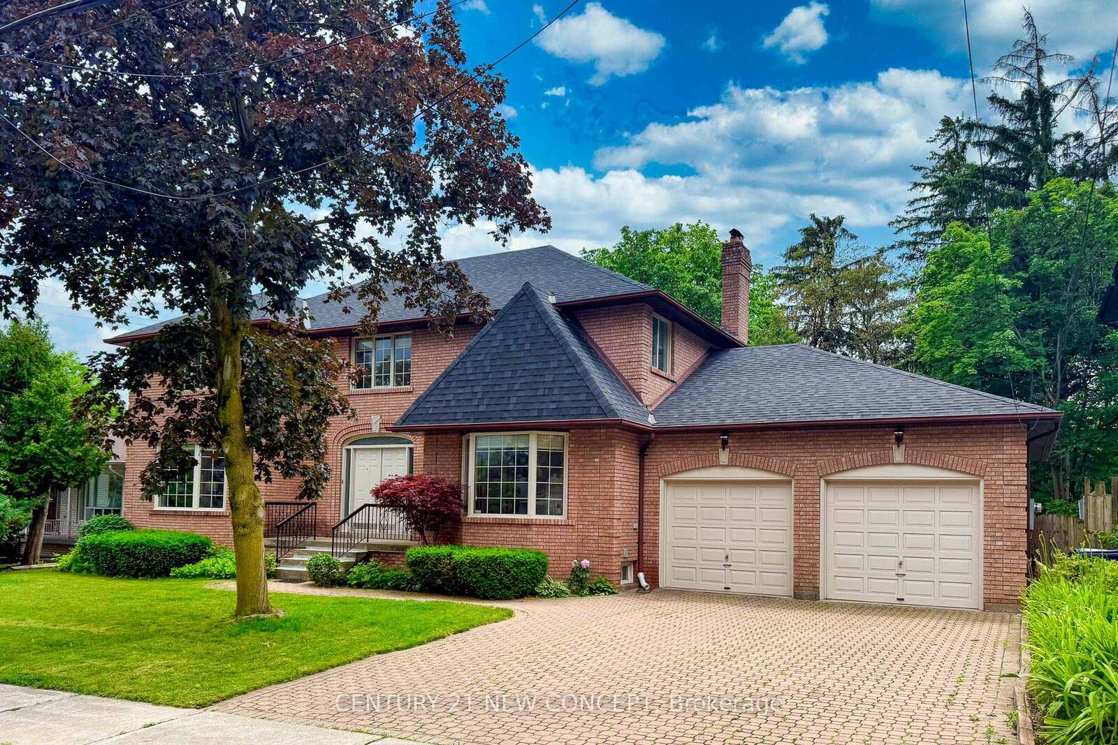 Photo de la propriété: 351 Byng Avenue ON M2N 4L7
