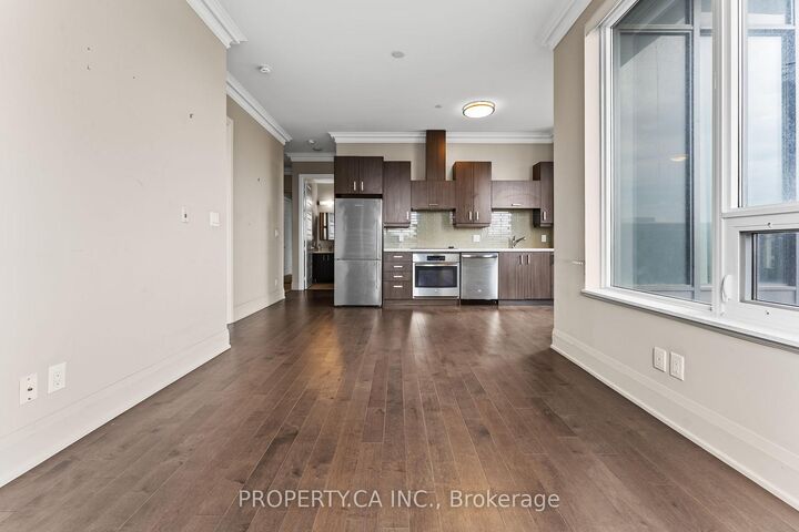 Property Photo: 28 Uptown Drive Ph15 ON L3R 5M8