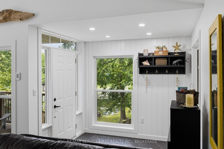 Property Photo: 819 Jims Lane ON K0H 2N0