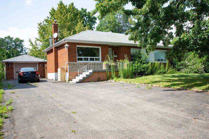 1319 Rebecca Street — photo 1