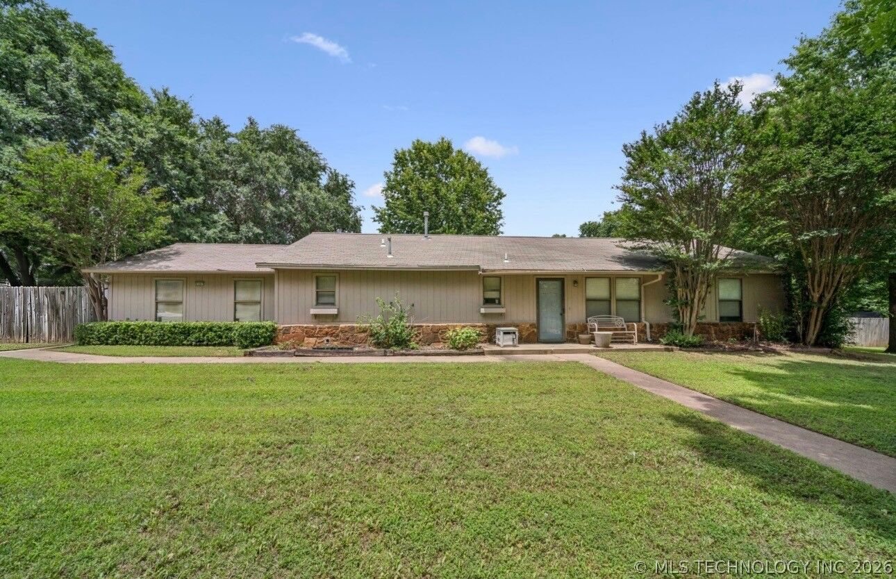 Property Photo:  25001 E 110th Street S  OK 74014 