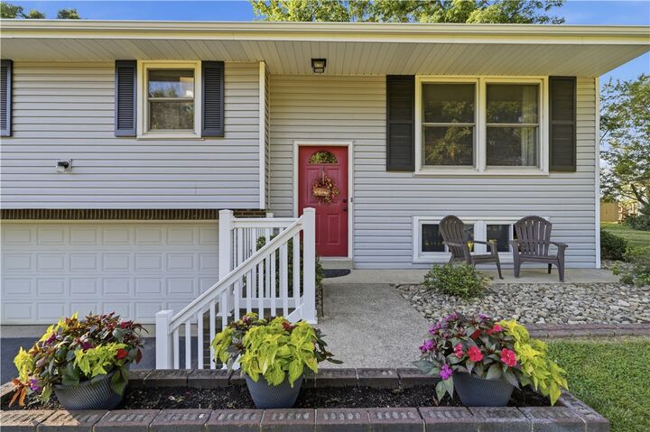 Property Photo: 503 Greenwood Drive Ext PA 16066
