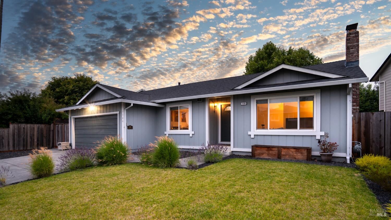 Property Photo: 1120 Santa Clara Lane CA 94954