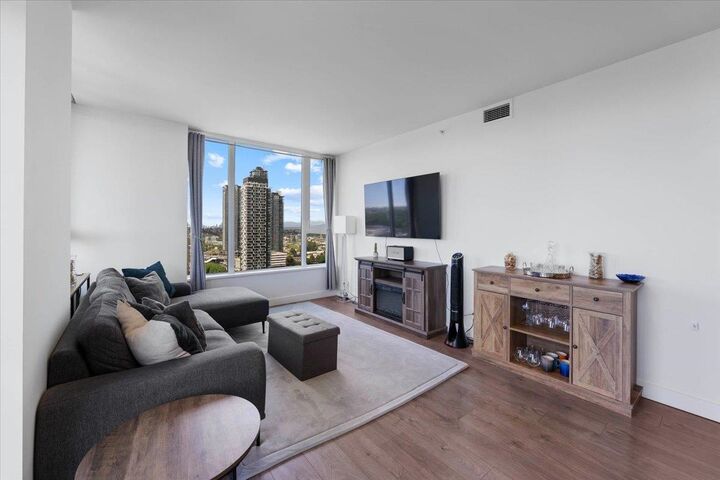 Property Photo: 4465 Juneau Street 2105 BC V5C 0L8