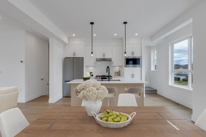 Property Photo:  30501 Robin Drive 21  BC V2T 0M5 