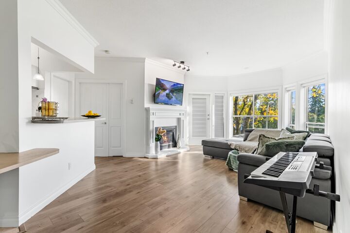 Property Photo:  34101 Old Yale Road 308  BC V2S 2K4 