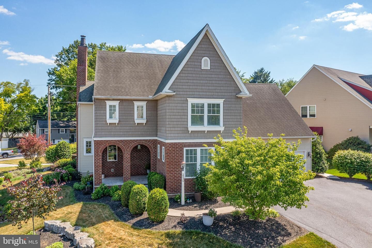 Property Photo:  2536 Starbrush Drive  PA 17520 
