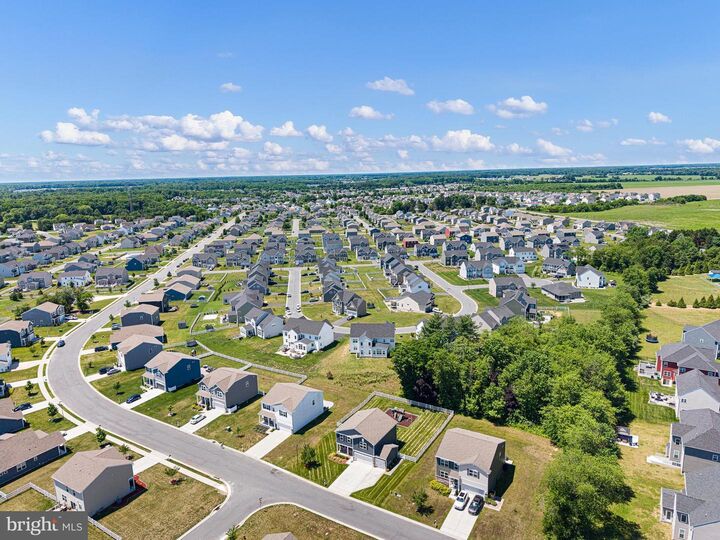 Property Photo:  879 Red Maple Road  DE 19977 
