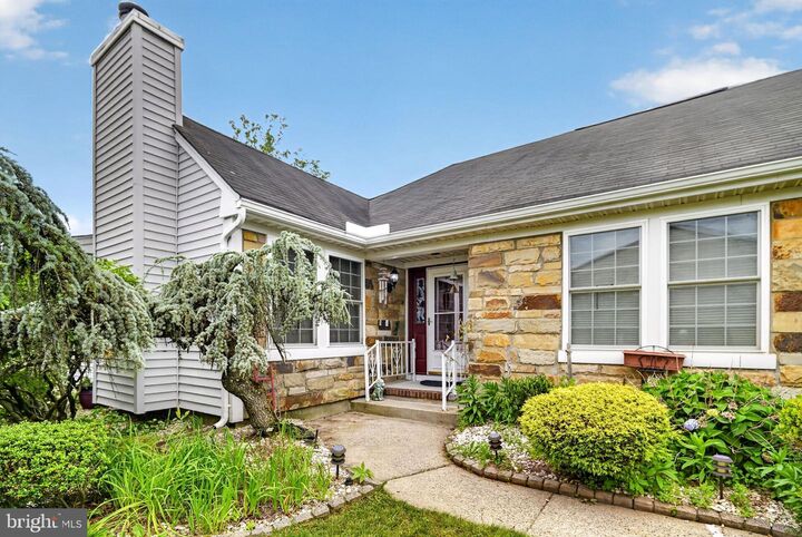 Property Photo:  11 Canterbury Drive  NJ 08831 