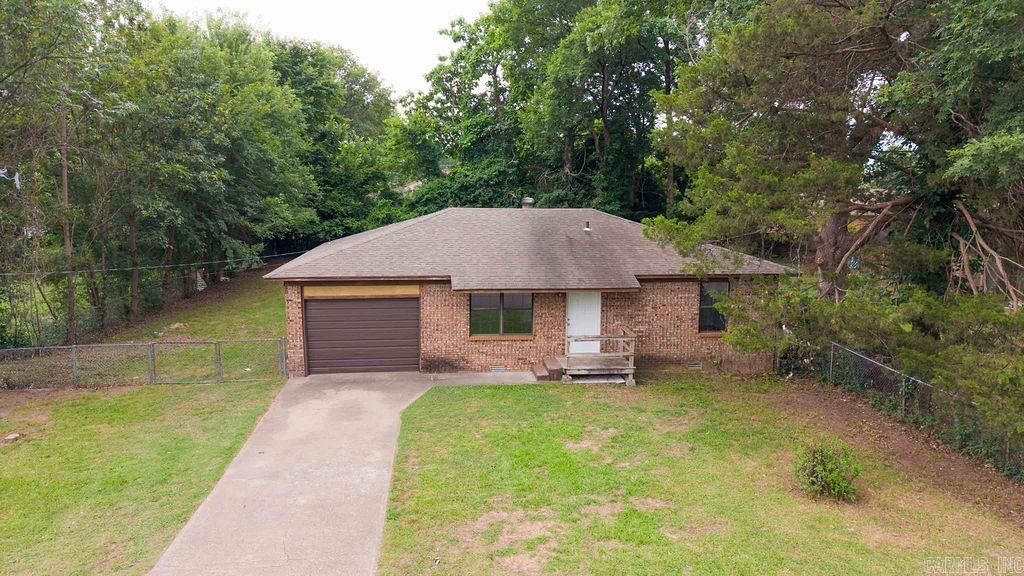 Property Photo: 724 2nd Ave AR 72032