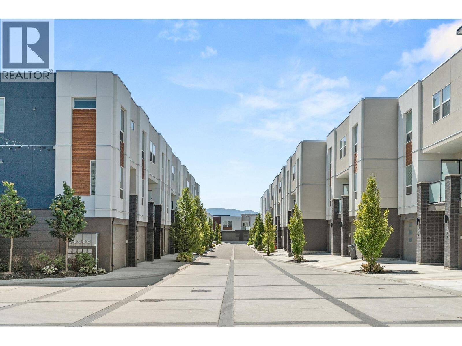Property Photo: 610 Academy Way 114 BC V1Y 9T1