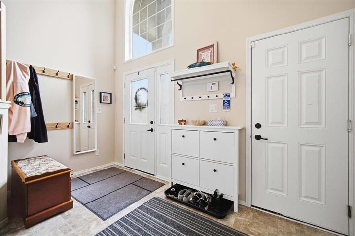 Photo de la propriété:  8 Cloverdale Crescent  MB R0E 0K0 