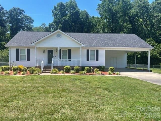 Property Photo: 127 Old Airport Road 4 NC 28025