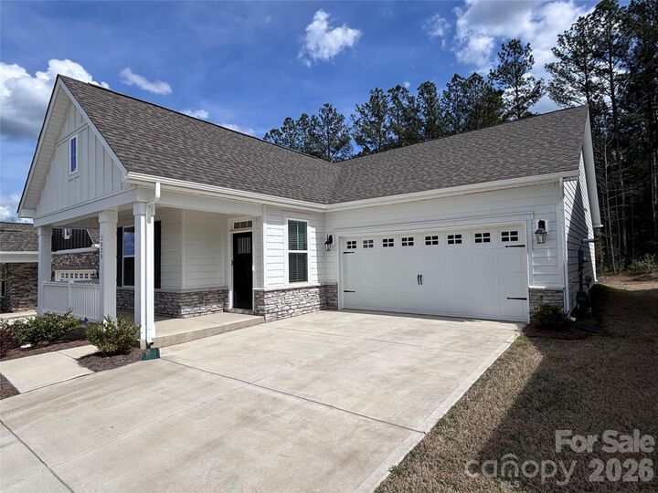 Property Photo:  2028 Skyhawk Drive  SC 29745 