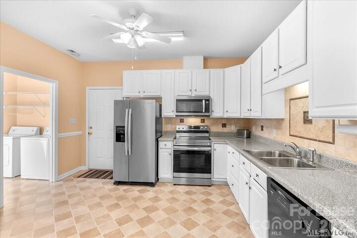 Property Photo: 246 Beaver Creek Drive VA 23970