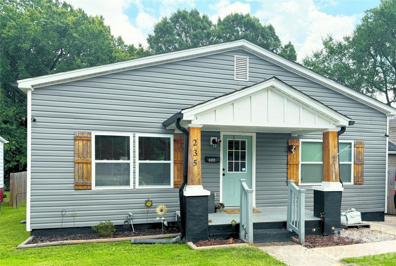 Property Photo:  235 Lincoln Street SW  NC 28025 