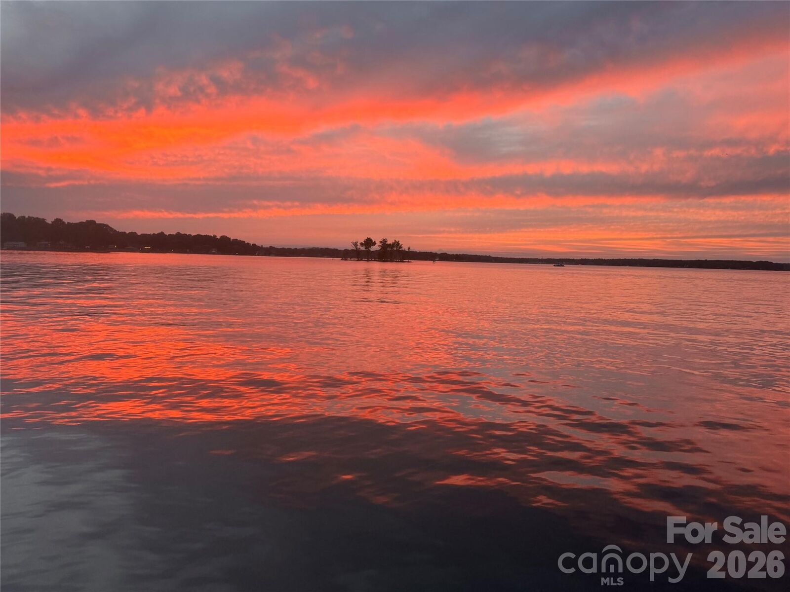 Property Photo:  5135 Windward Point  NC 28037 